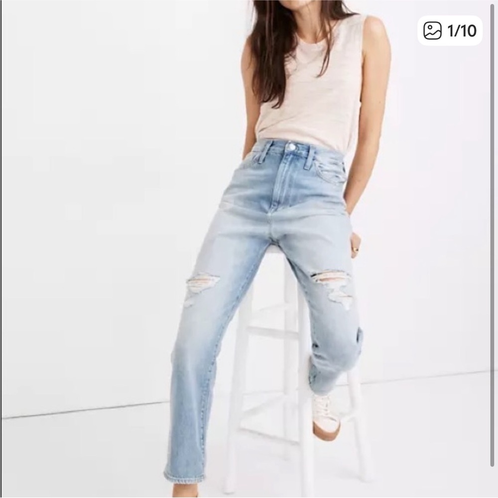 Madewell the mom jean distressed denim EUC